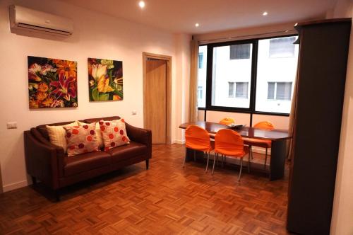 Casa Dei Fiori Colorful Apt — 4-Star Luxury Hotel in Bari, Italy