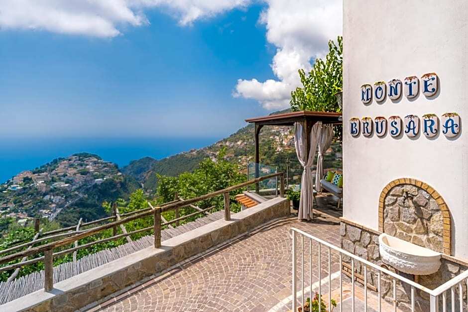 Monte Brusara Relais — 4-Star Luxury Hotel in Ravello, Italy