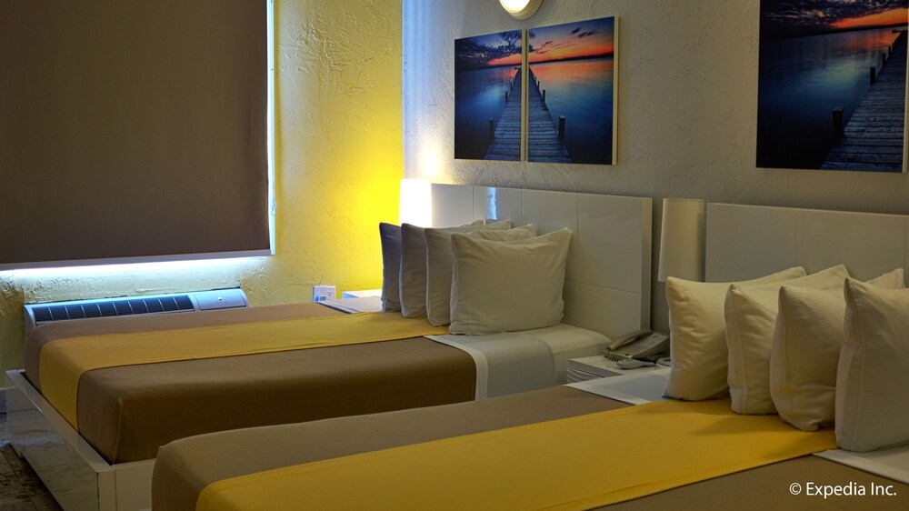 Ocean Five Hotel - photo 10