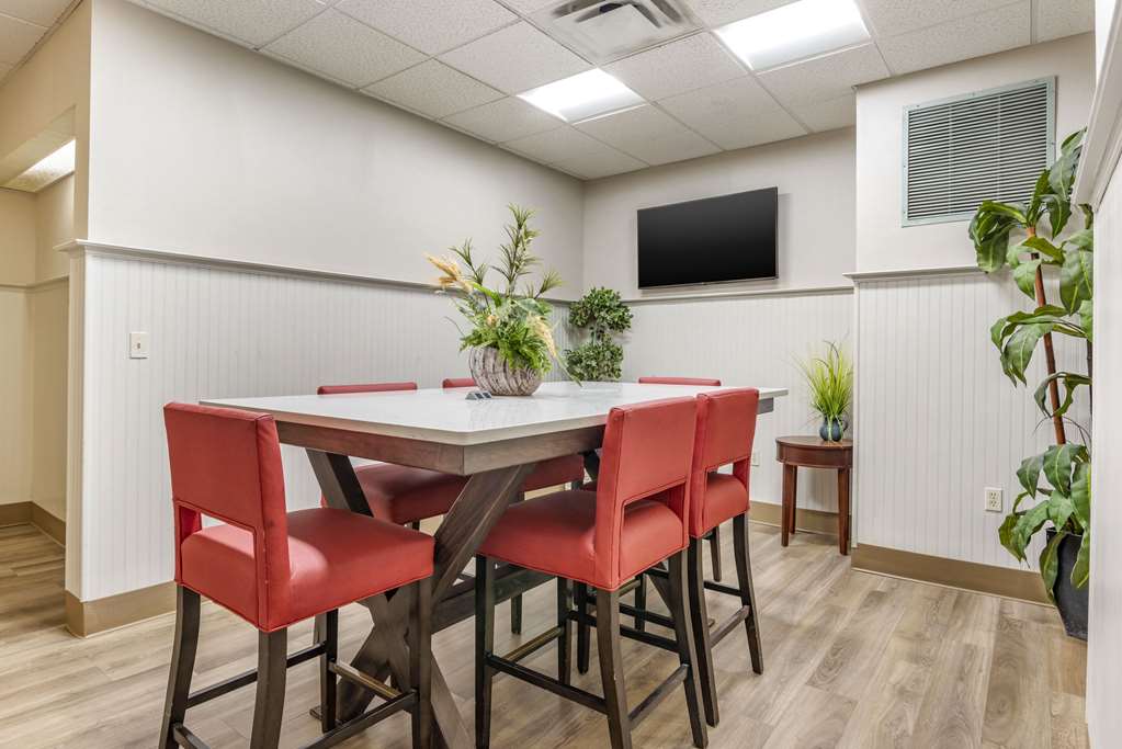 Comfort Suites Ocean City West - photo 24