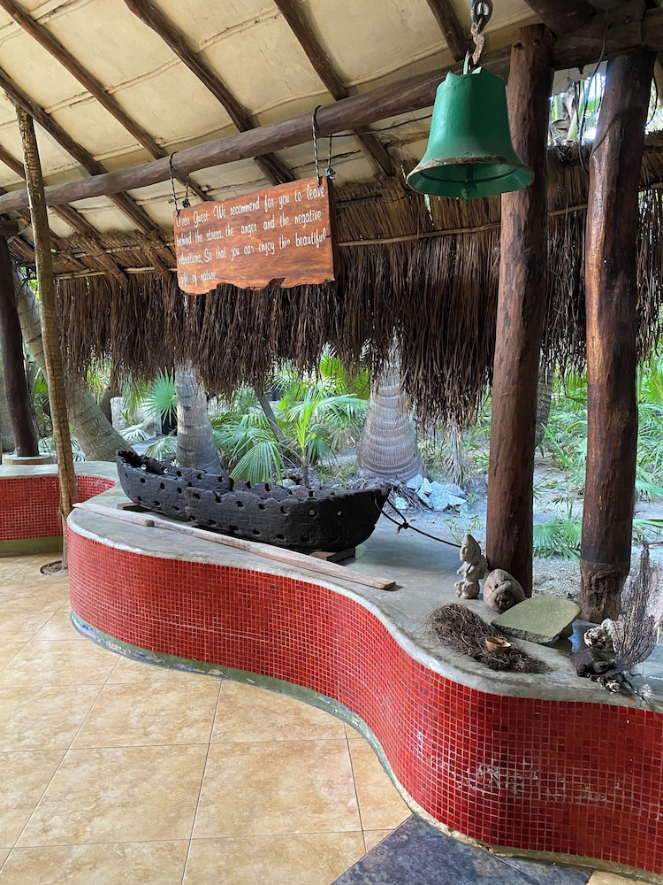 Nueva Vida de Ramiro - carbon neutral hotel in Tulum