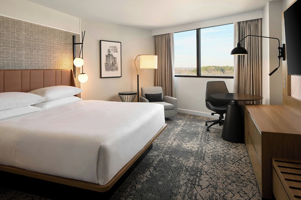 Sheraton Baltimore North Hotel - photo 8