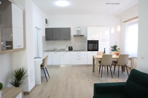 Apartman Tip Top — 4-Star Luxury Hotel in Gospic, Croatia