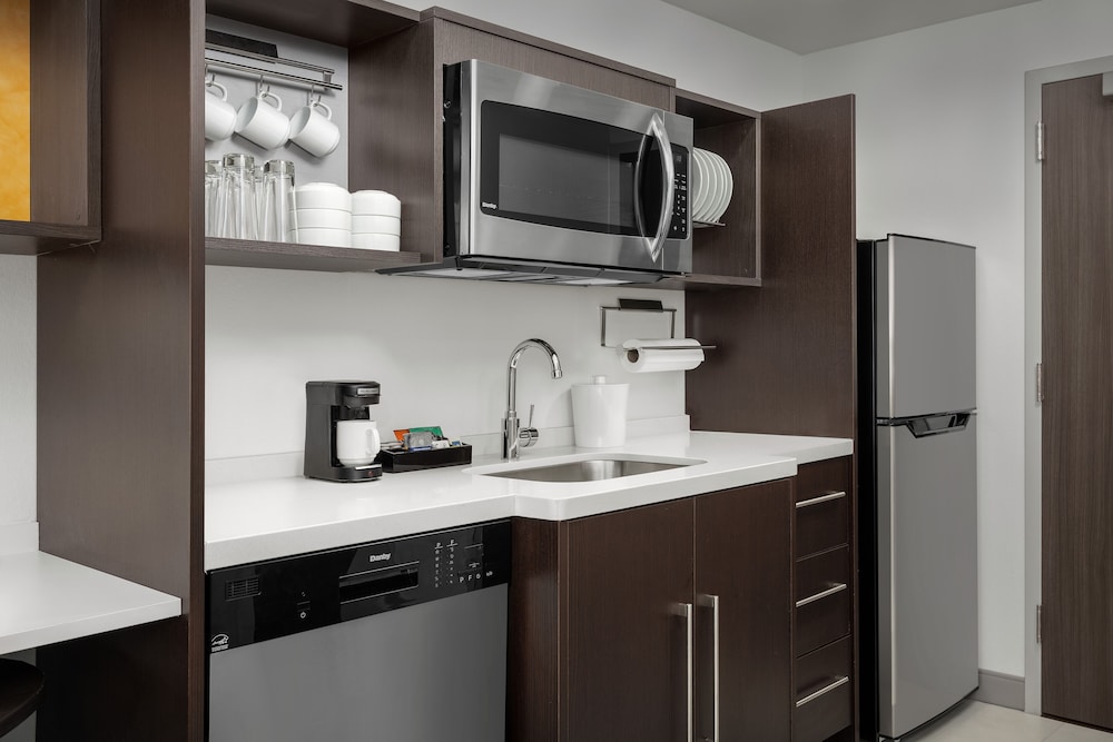Home2 Suites by Hilton Orlando Southeast Nona - photo 22