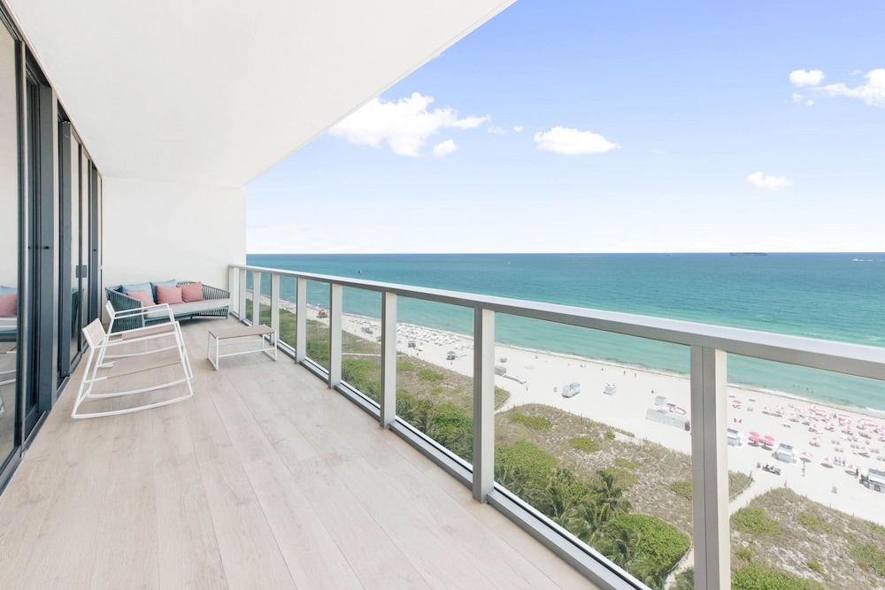 W South Beach - photo 29