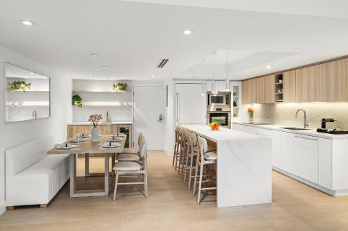 2 Bedroom Private Residence at Roney Palace 630 — 5-Star Luxury Hotel in Miami Beach, United States