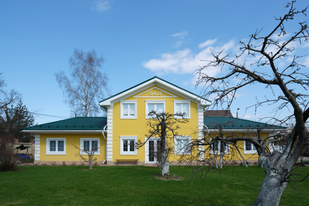 B 612 Living Quarters — hotel in Strel'na
