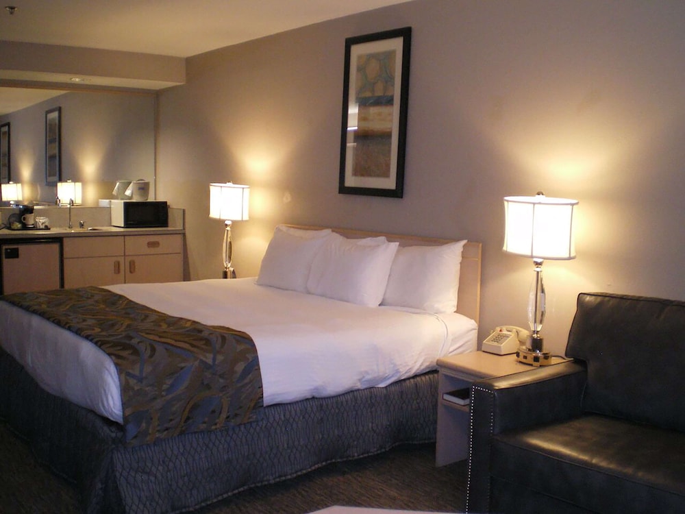 Shilo Inn Suites Hotel Nampa Suites Idaho - photo 4
