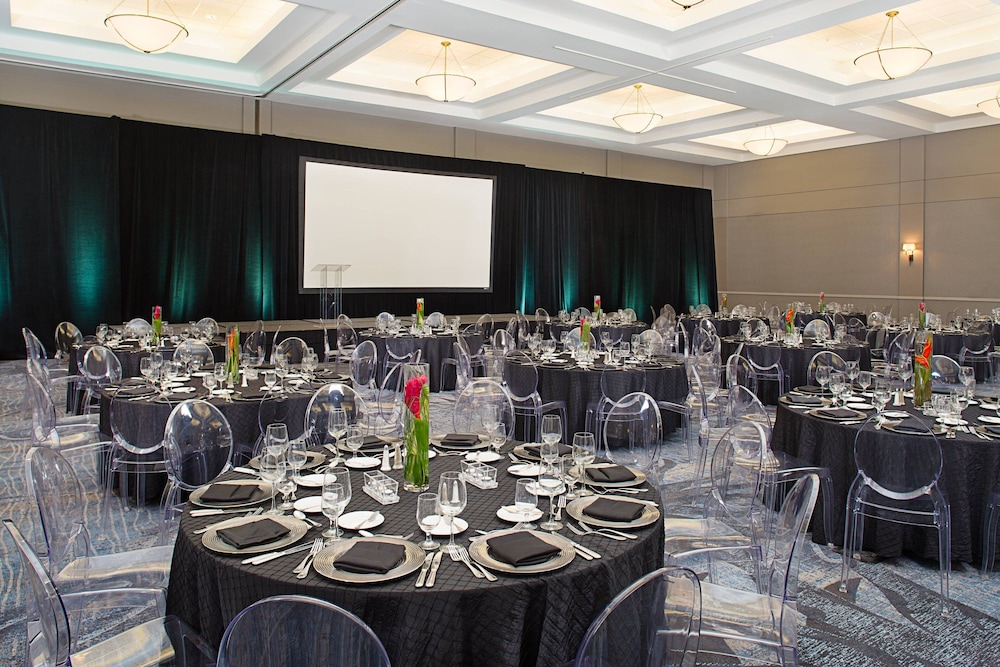 Los Angeles Marriott Burbank Airport - photo 38