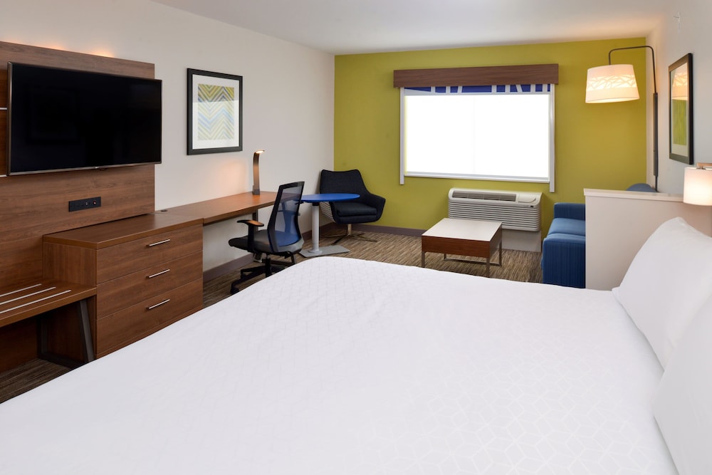 Holiday Inn Express & Suites Ottumwa by IHG - photo 20
