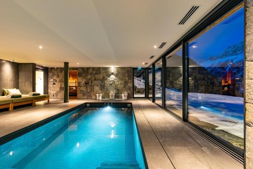Le Chalet Mont Blanc — 4-Star Luxury Hotel in Les Houches, France