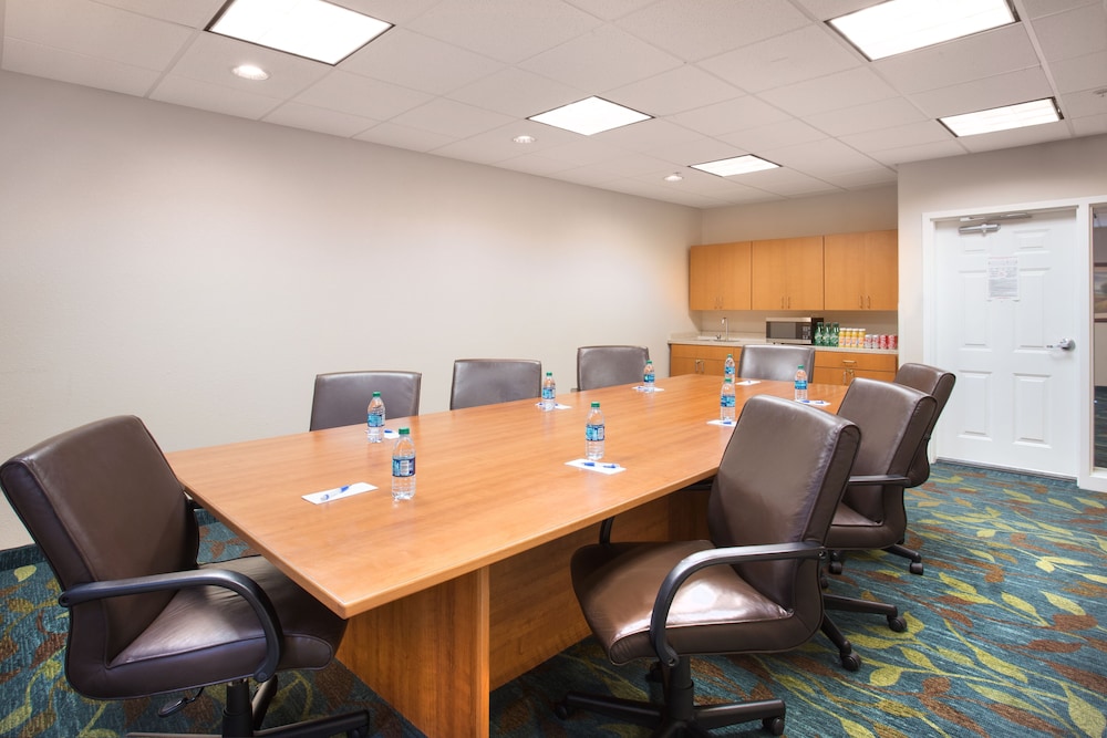 Candlewood Suites Yuma by IHG - photo 34