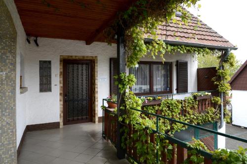 Motel Kna'an - carbon neutral hotel in Safed