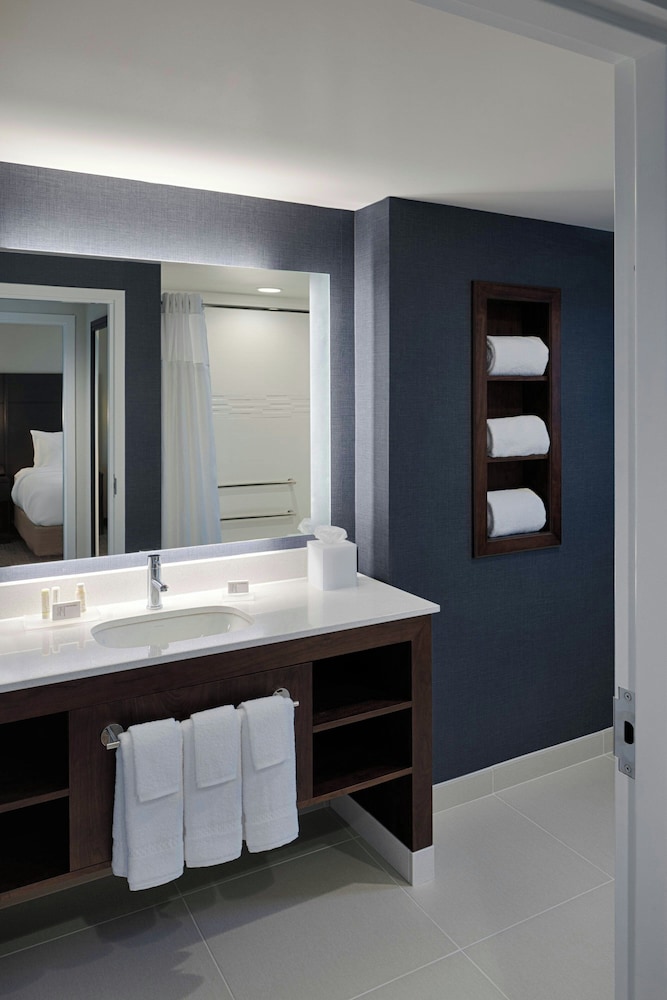 Residence Inn by Marriott Columbus Airport - photo 24