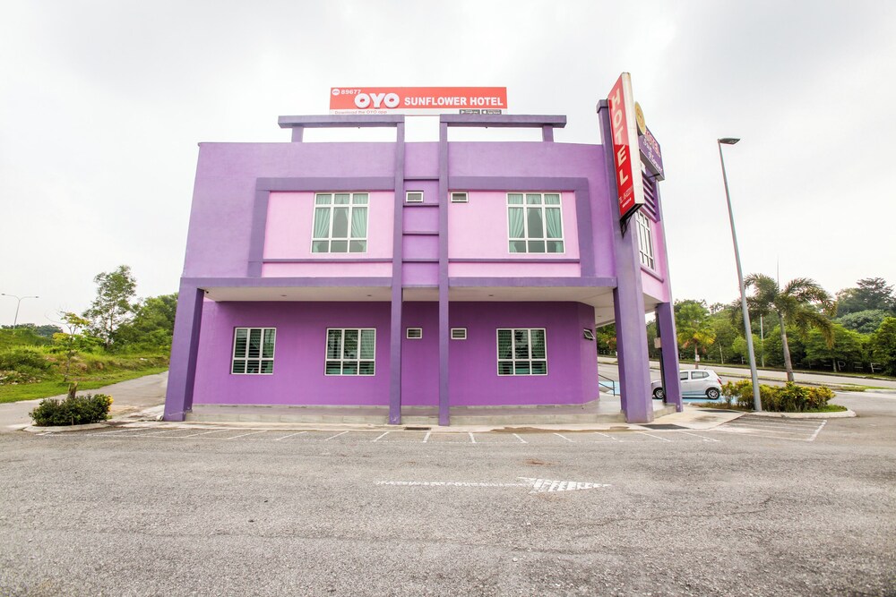 OYO 89677 Sunflower Hotel in Seremban, Malaysia
