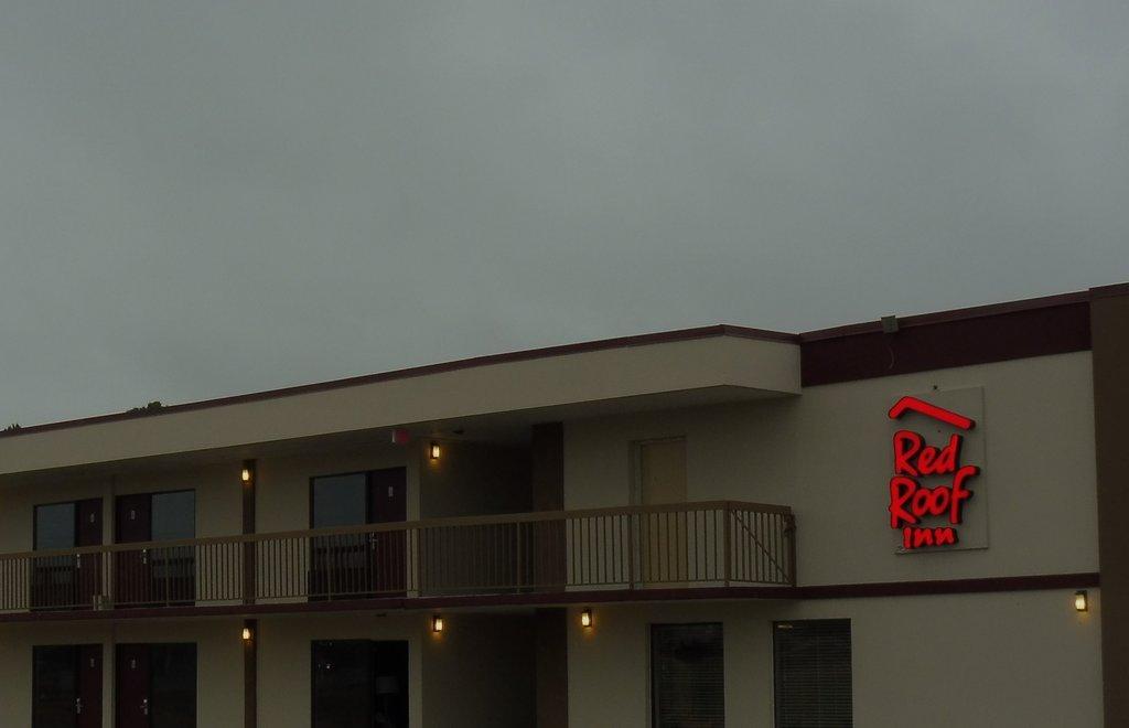 Ramada Fredericksburg South - photo 12