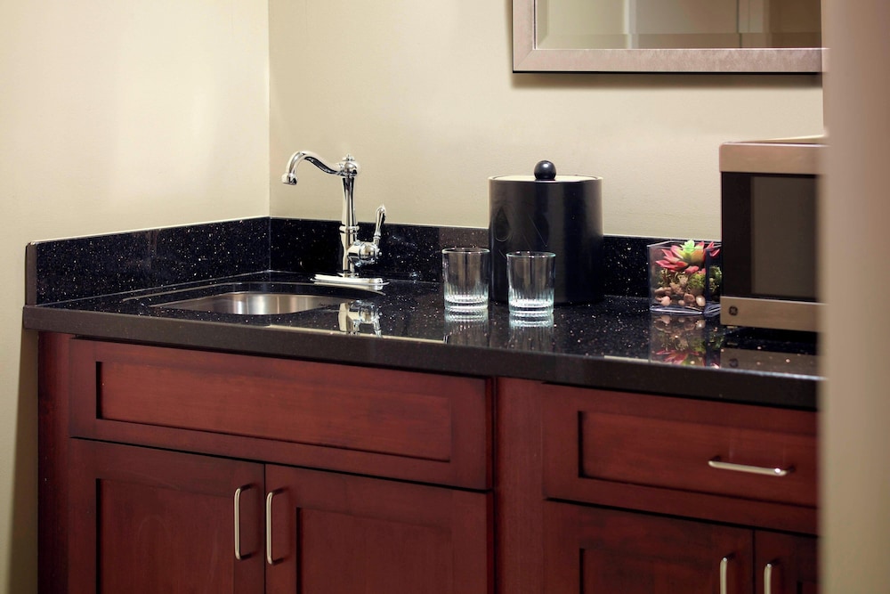 New Orleans Marriott Metairie at Lakeway - photo 37