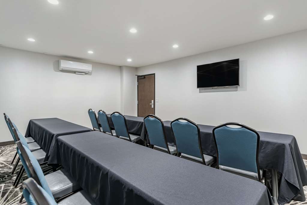 Comfort Inn & Suites Tualatin Lake Oswego South - photo 34