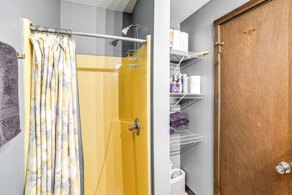 Cortland Townhome Walk to Greek Peak Mtn Resort - photo 16