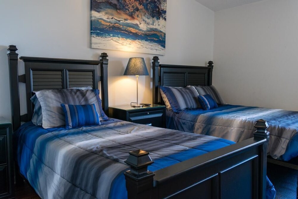 Cove at Sandy Pointe Unit 202a - photo 12