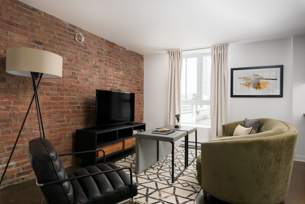 Lovely 2BR in Old Montreal by Sonder in Montreal, Canada