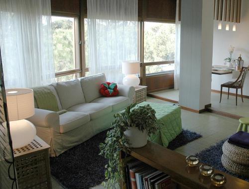 Prestigioso appartamento Lagomare — 4-Star Luxury Hotel in Torre Del Lago Puccini, Italy