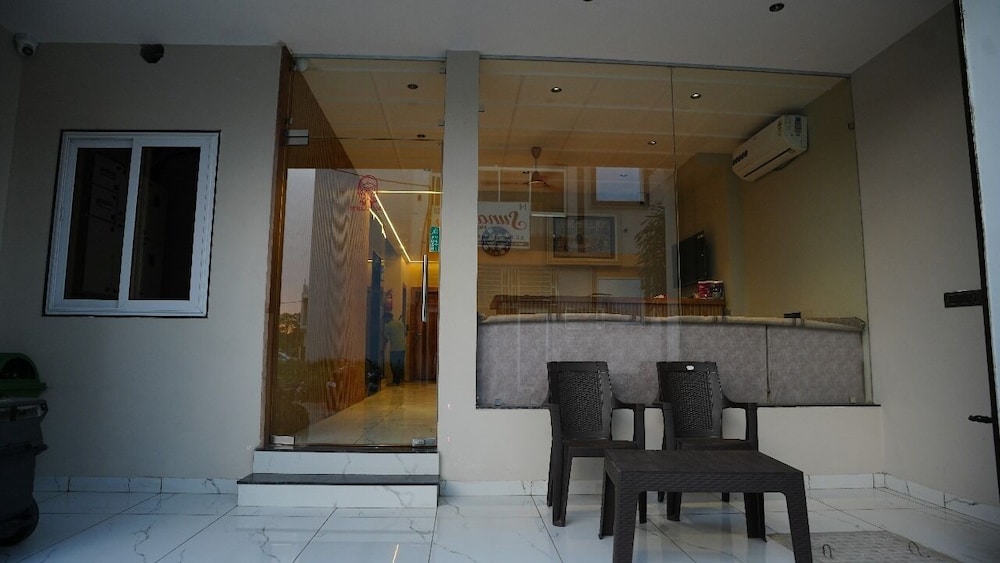 Hotel Venzaa Vijay Nagar - last minute hotel in Indore