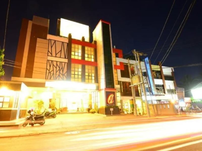 Queen City Hotel in Banjarmasin, Indonesia