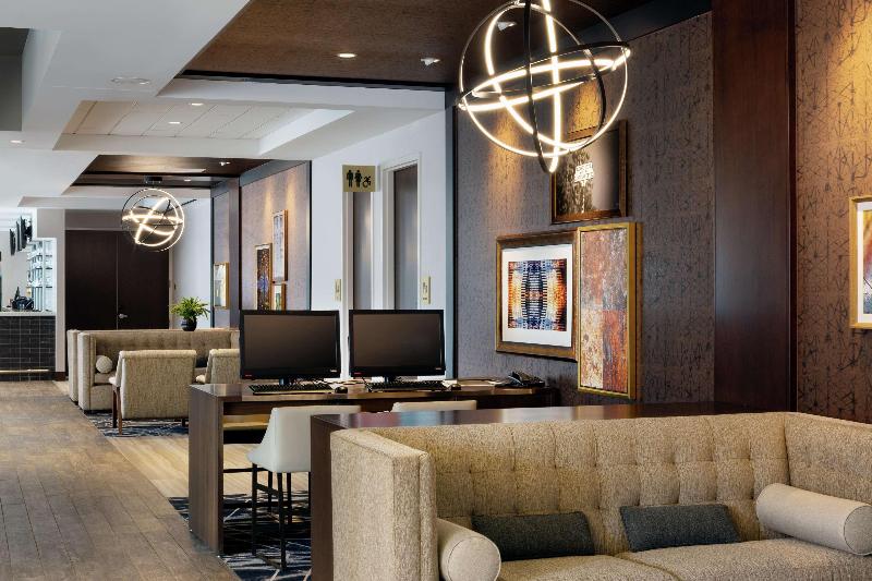 DoubleTree by Hilton Jamestown - photo 11