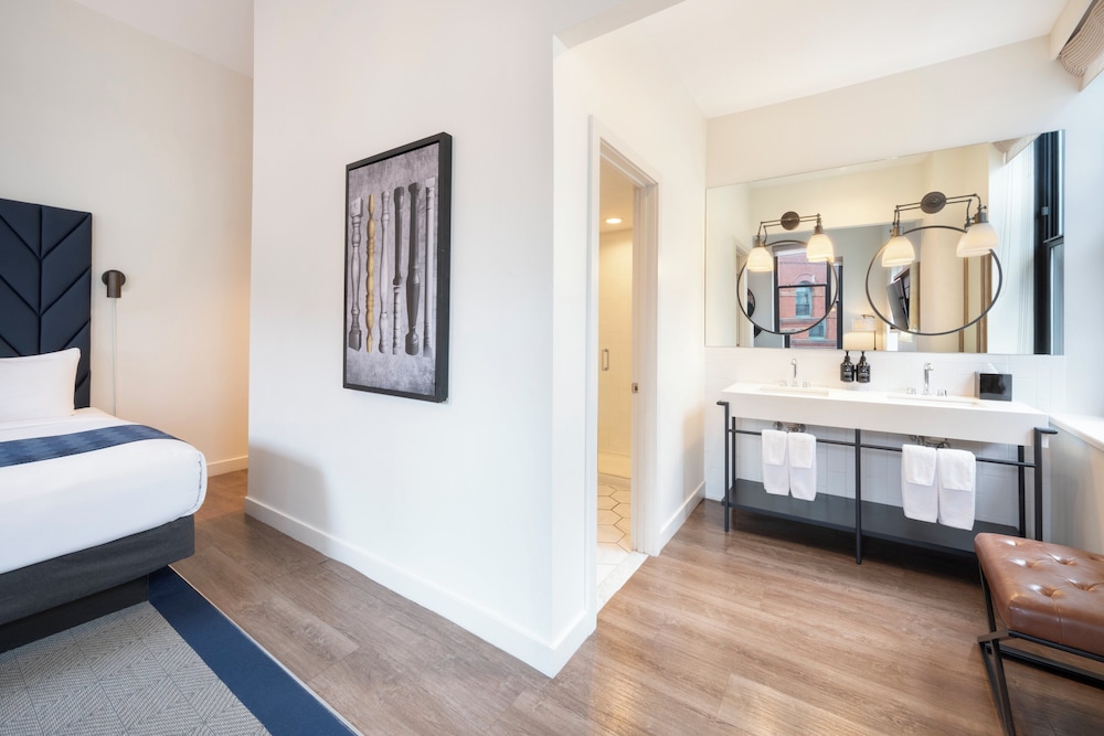 Hotel Indigo Boston Garden by IHG - photo 14