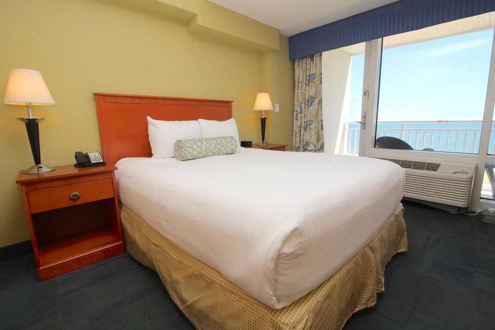 Ocean Sands Resort Oceanfront Virginia Beach by Vacatia - photo 4