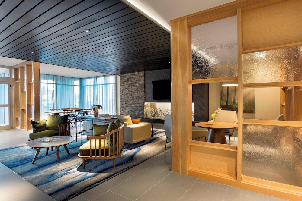Fairfield Inn & Suites by Marriott Shelby - photo 2