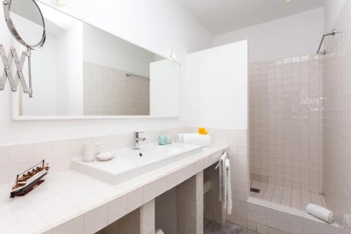 Villa 34 — 4-Star Luxury Hotel in Corralejo, Spain