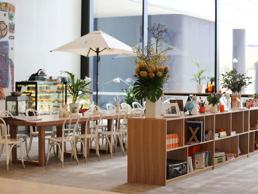 Art Series The Larwill Studio — 4-Star Luxury Hotel in Melbourne, Australia