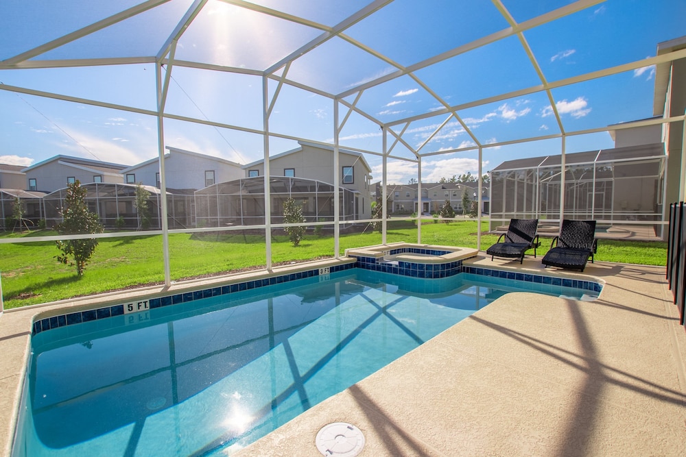Champions Gate Resort 6 Bdrm Home - photo 21