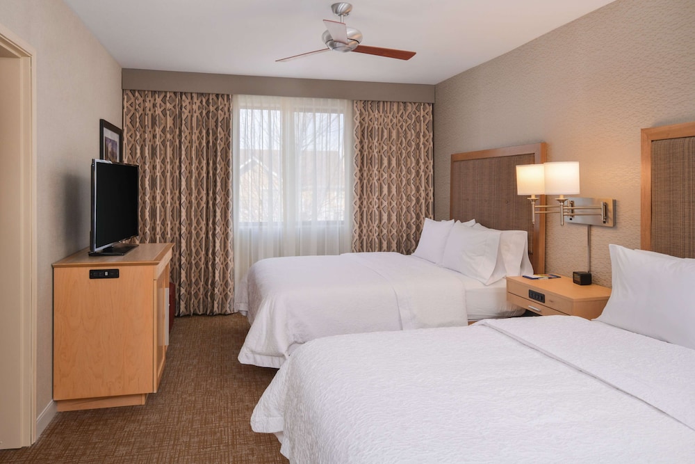 Hampton Inn & Suites Denver Speer Boulevard - photo 7