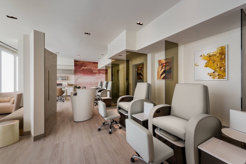 The Canyon Suites at The Phoenician Luxury Collection - photo 50