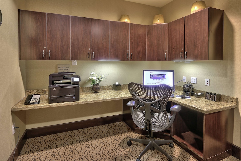 Hilton Garden Inn Las Cruces - photo 49