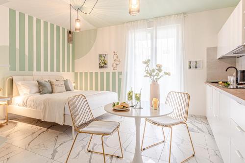 Appartamento Mojito — 4-Star Luxury Hotel in Rome, Italy