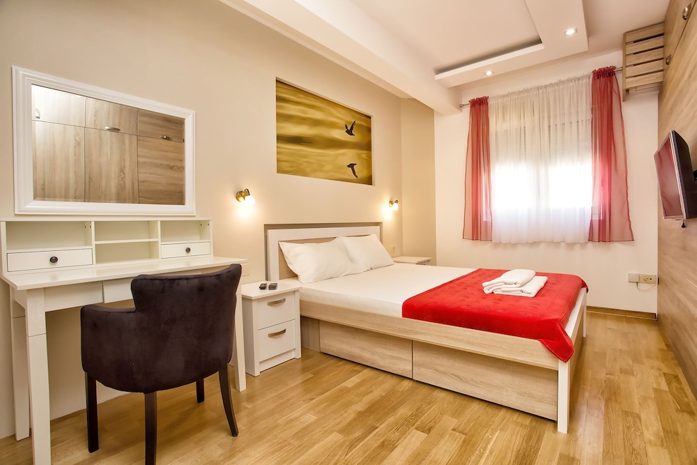Lux Apartment Goodness — 4-Star Luxury Hotel in Kotor, Montenegro
