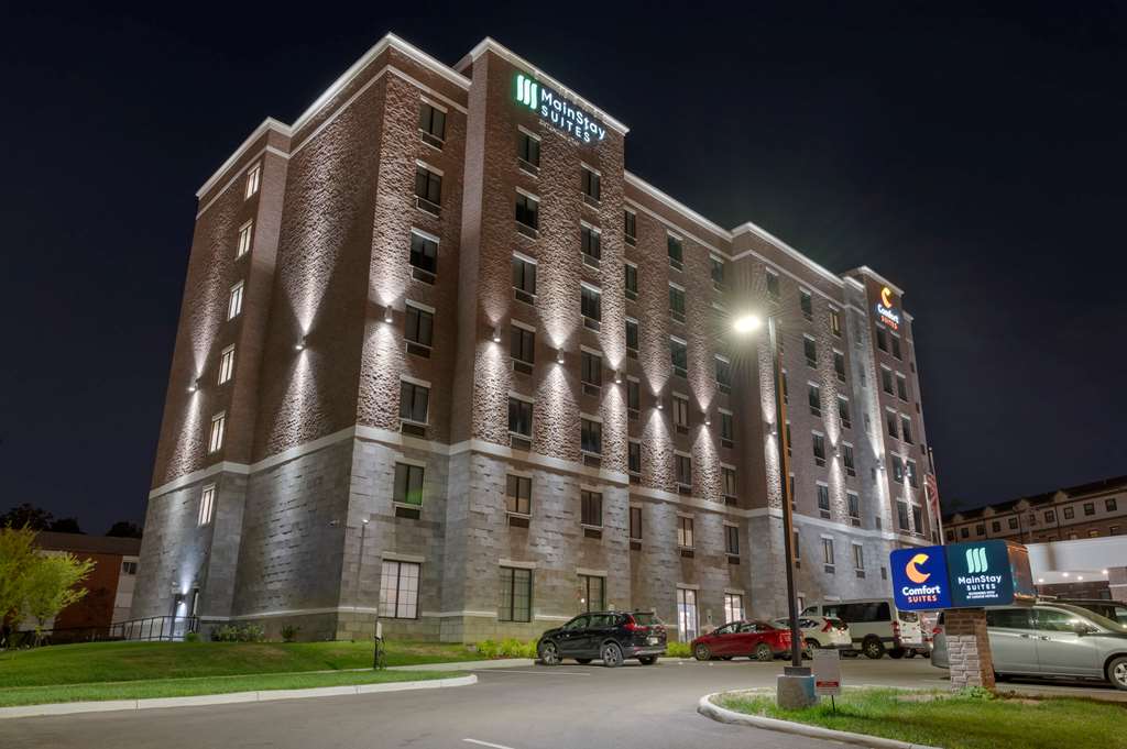 MainStay Suites Cincinnati University Uptown in Cincinnati, United States
