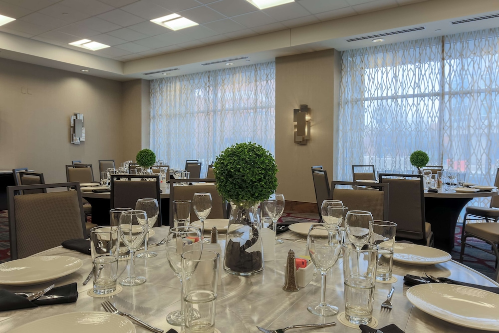 DoubleTree by Hilton Evansville - photo 61
