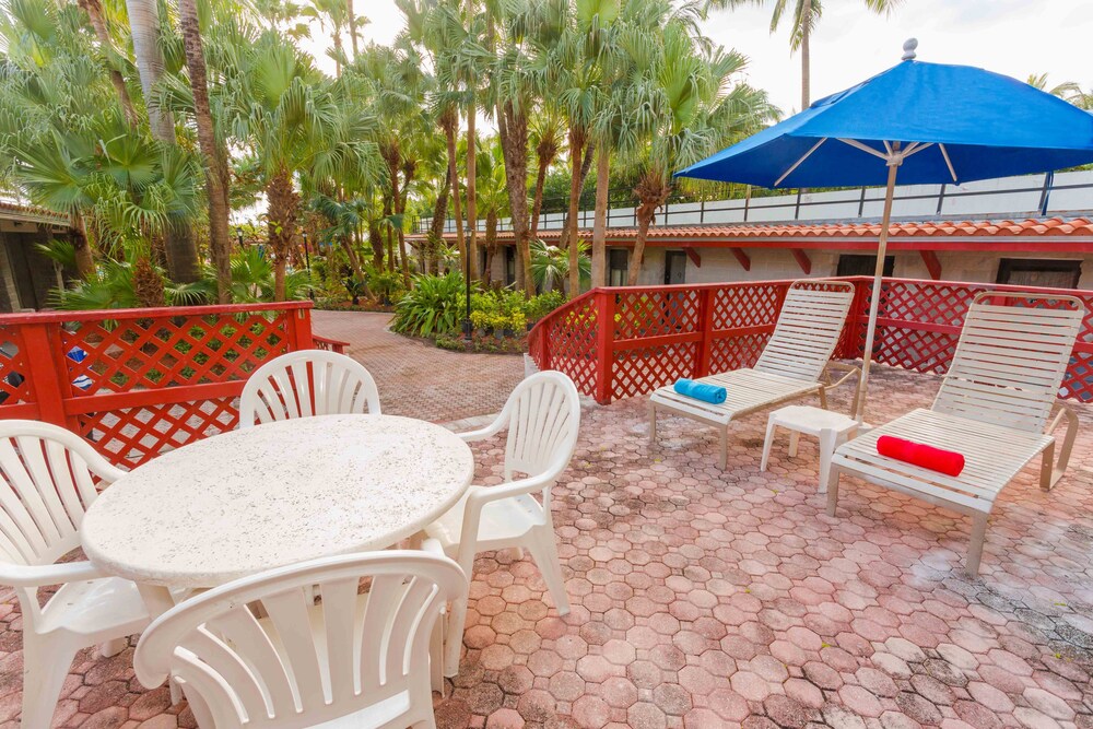 Seagull Hotel Miami Beach - photo 40