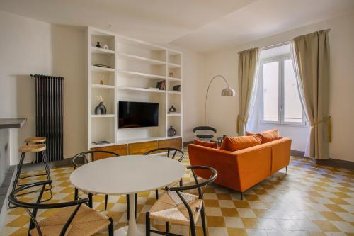 Seggiole Boutique Apartment Ginestra — 4-Star Luxury Hotel in Florence, Italy