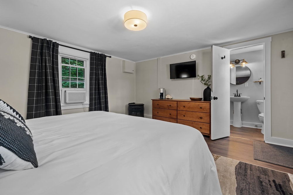 The Aurora Inn & Cottages - photo 67