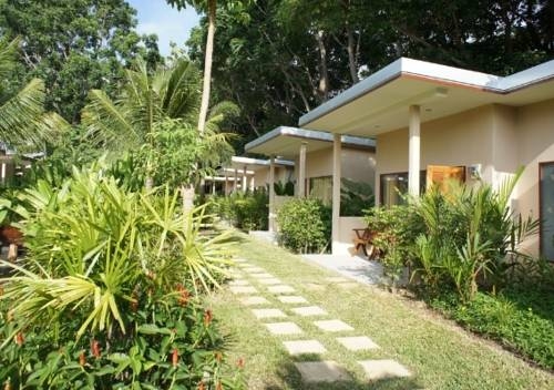 Dacha Resort Phuket - last minute hotel in Rawai