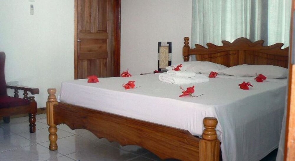 Casadani Hotel — Bel Ombre — photo 3