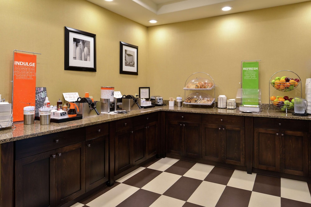 Hampton Inn Idaho Falls Airport - photo 37