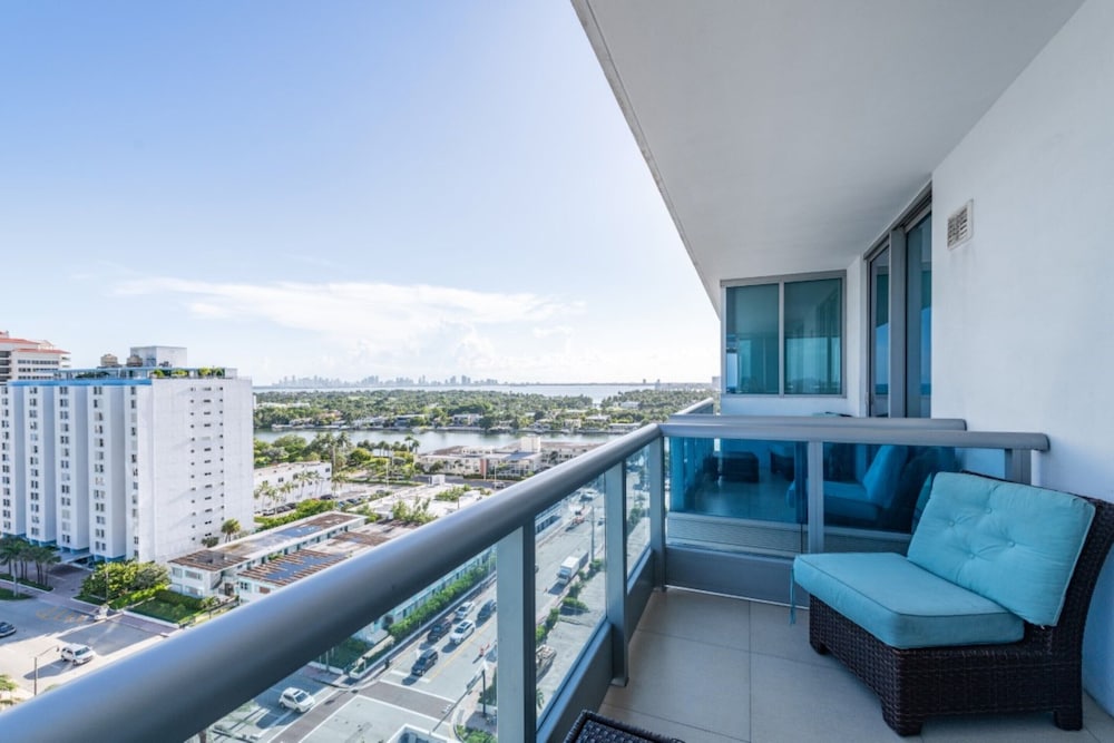 Churchill Suites Monte Carlo Miami Beach - photo 103