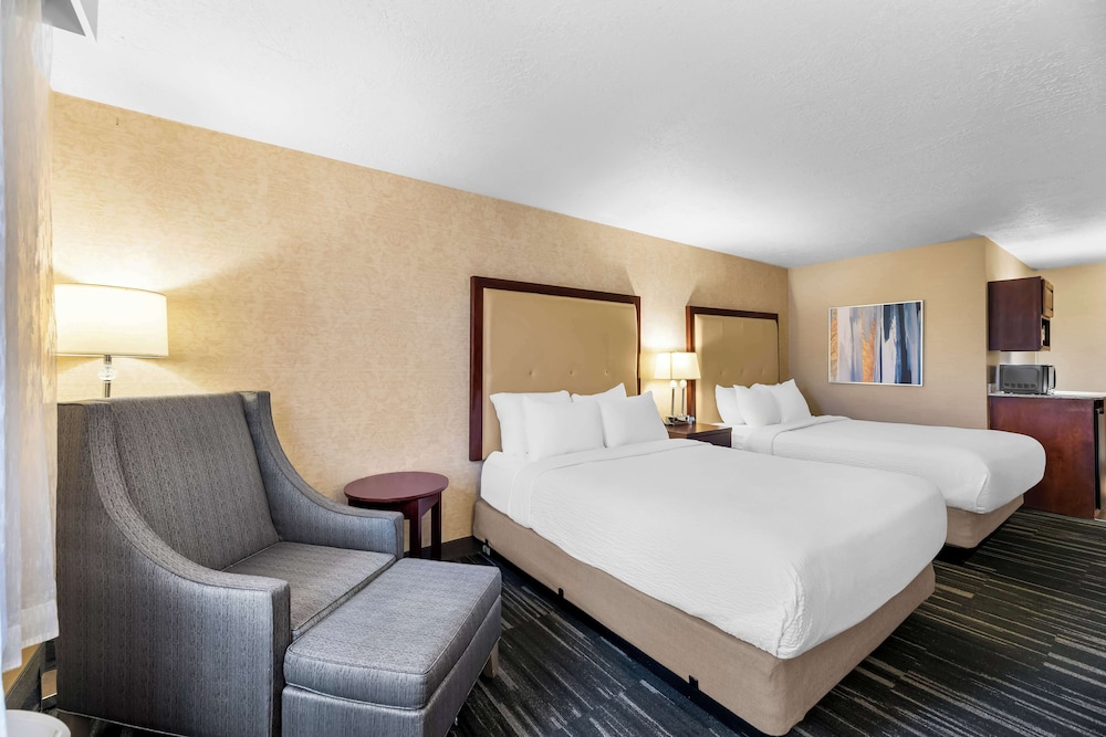 Best Western Plus Abbey Inn - photo 8